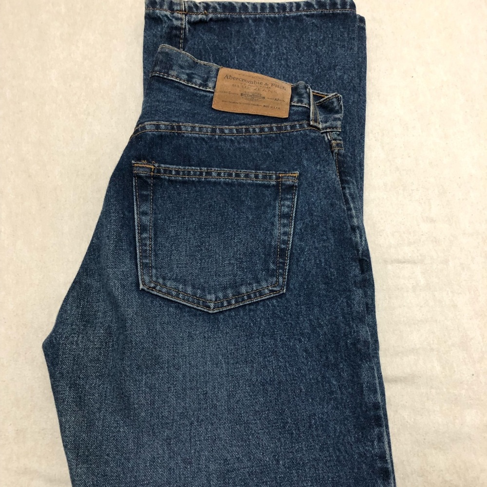 Abercrombie and Fitch women, size 4